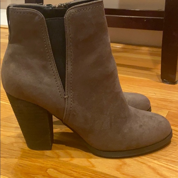 BOOTIES - Picture 4 of 4